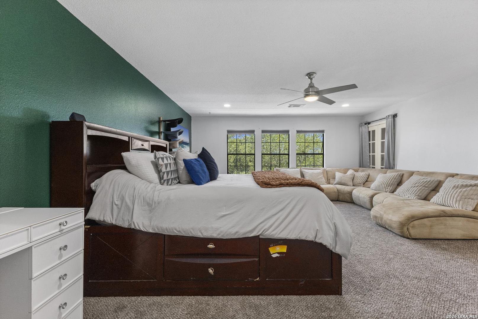 3406 Sunnydell Drive