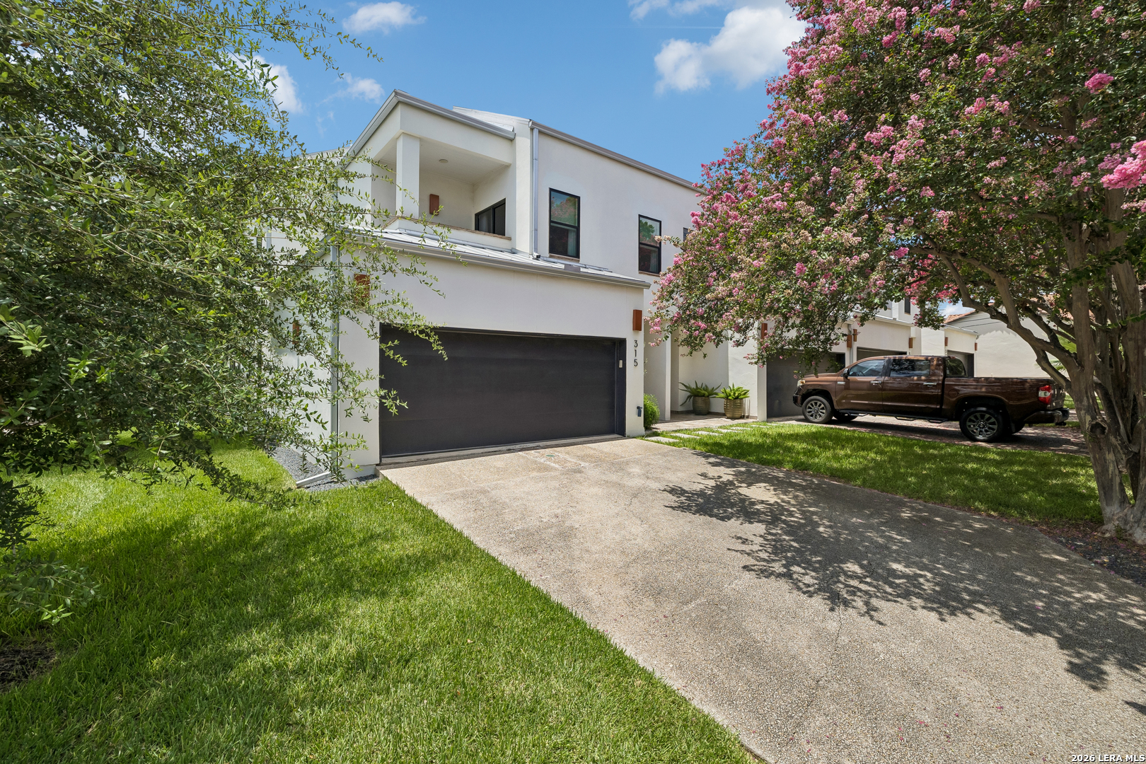315 Cleveland Ct Unit: D