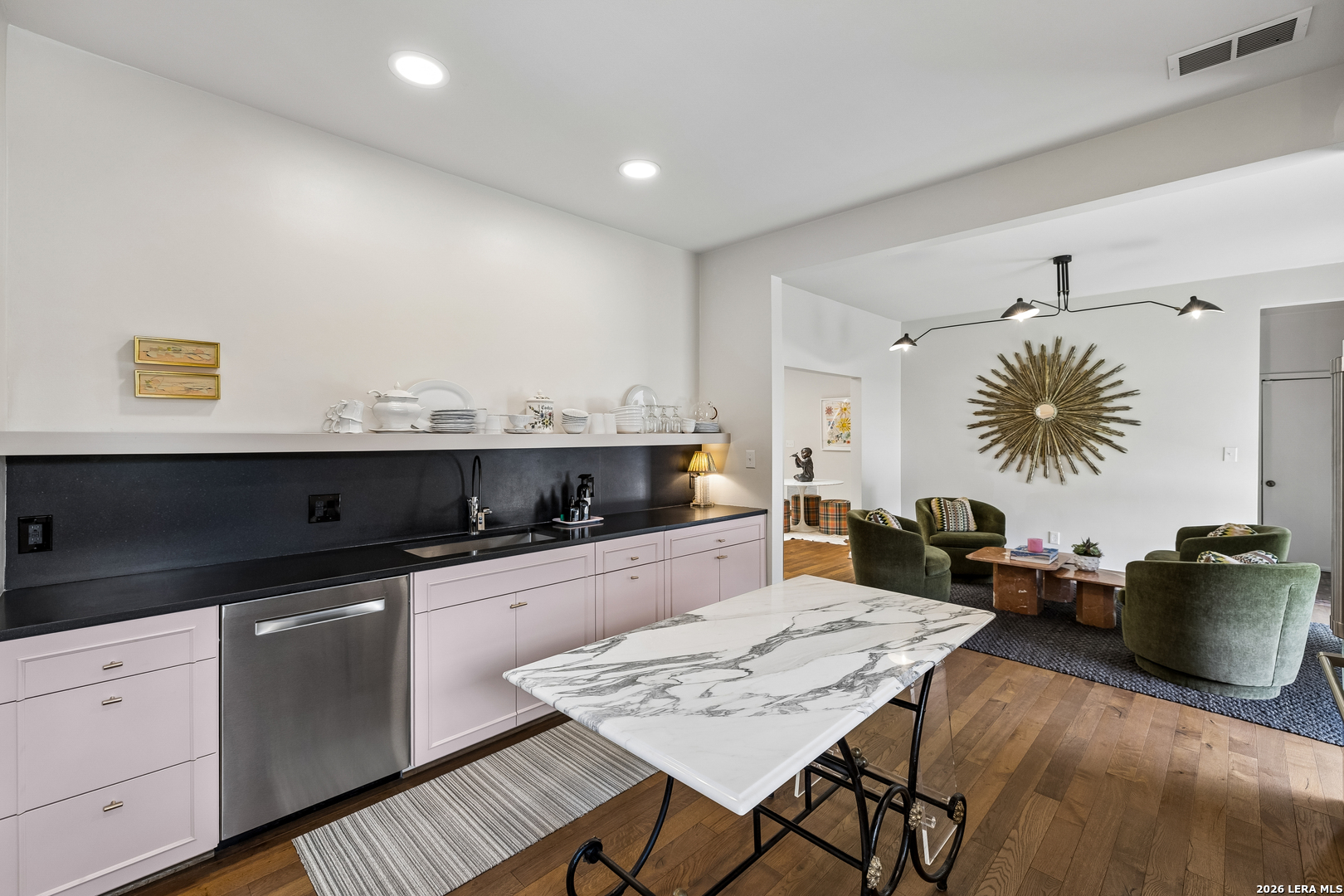 315 Cleveland Ct Unit: D