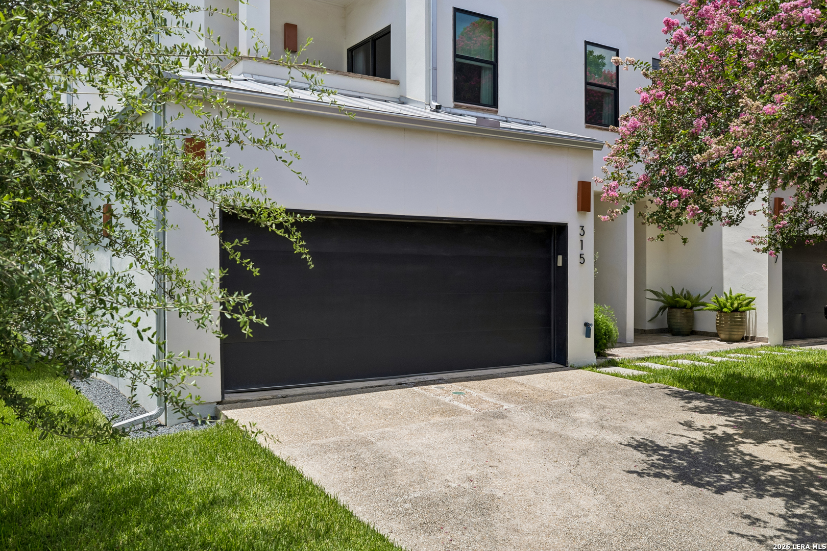 315 Cleveland Ct Unit: D
