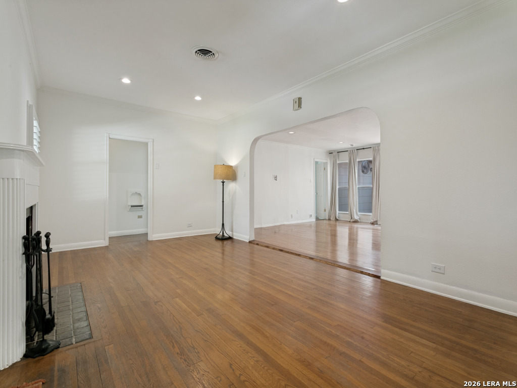 338 Garraty Rd