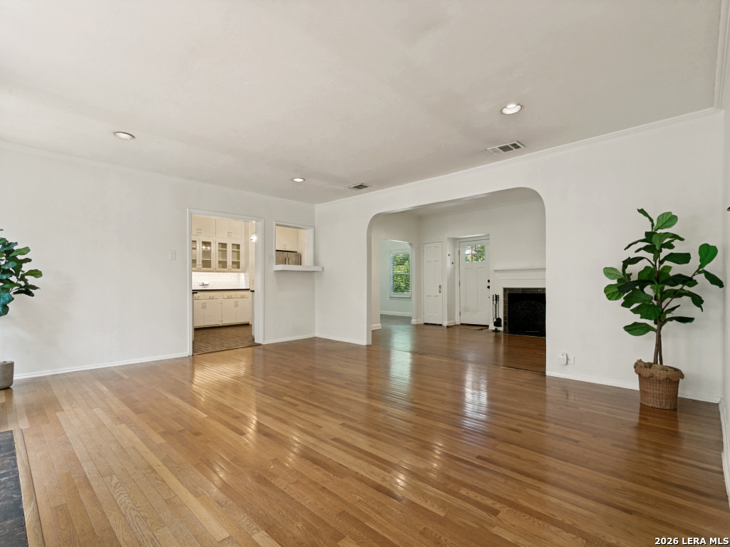 338 Garraty Rd