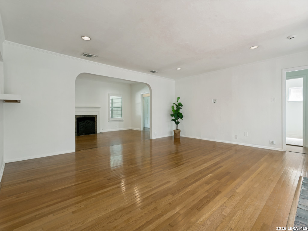 338 Garraty Rd