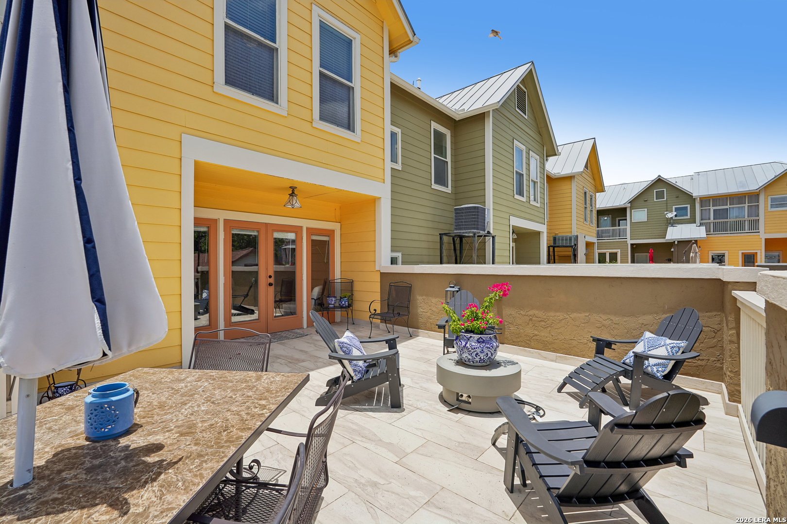 400 E GUENTHER ST Unit: 2202