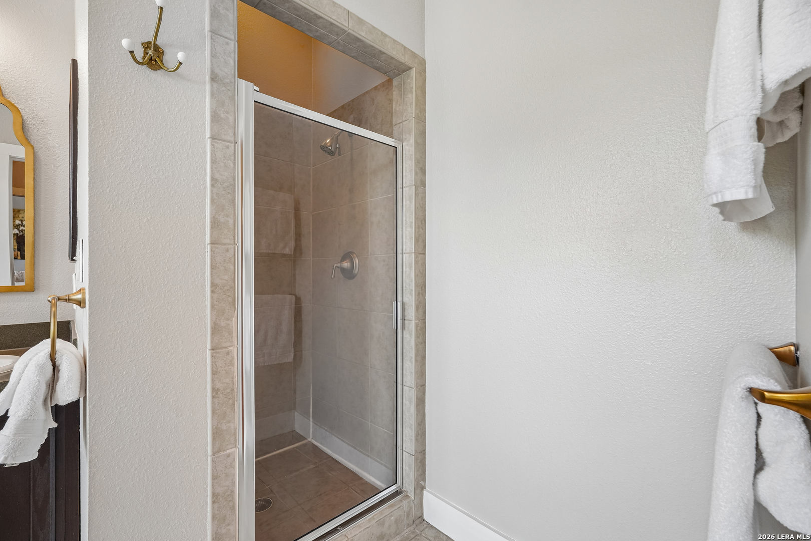 400 E GUENTHER ST Unit: 2202