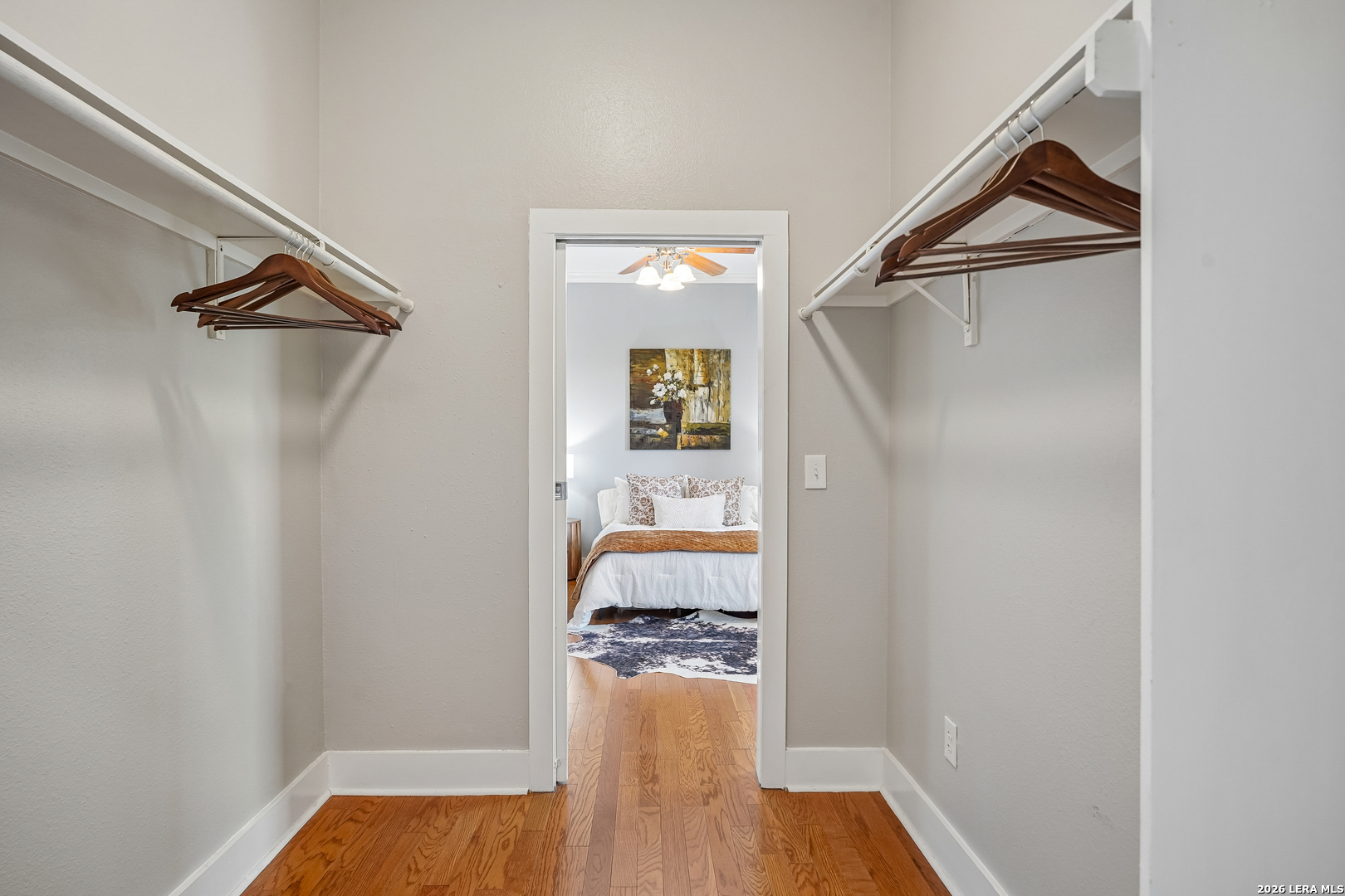 400 E GUENTHER ST Unit: 2202