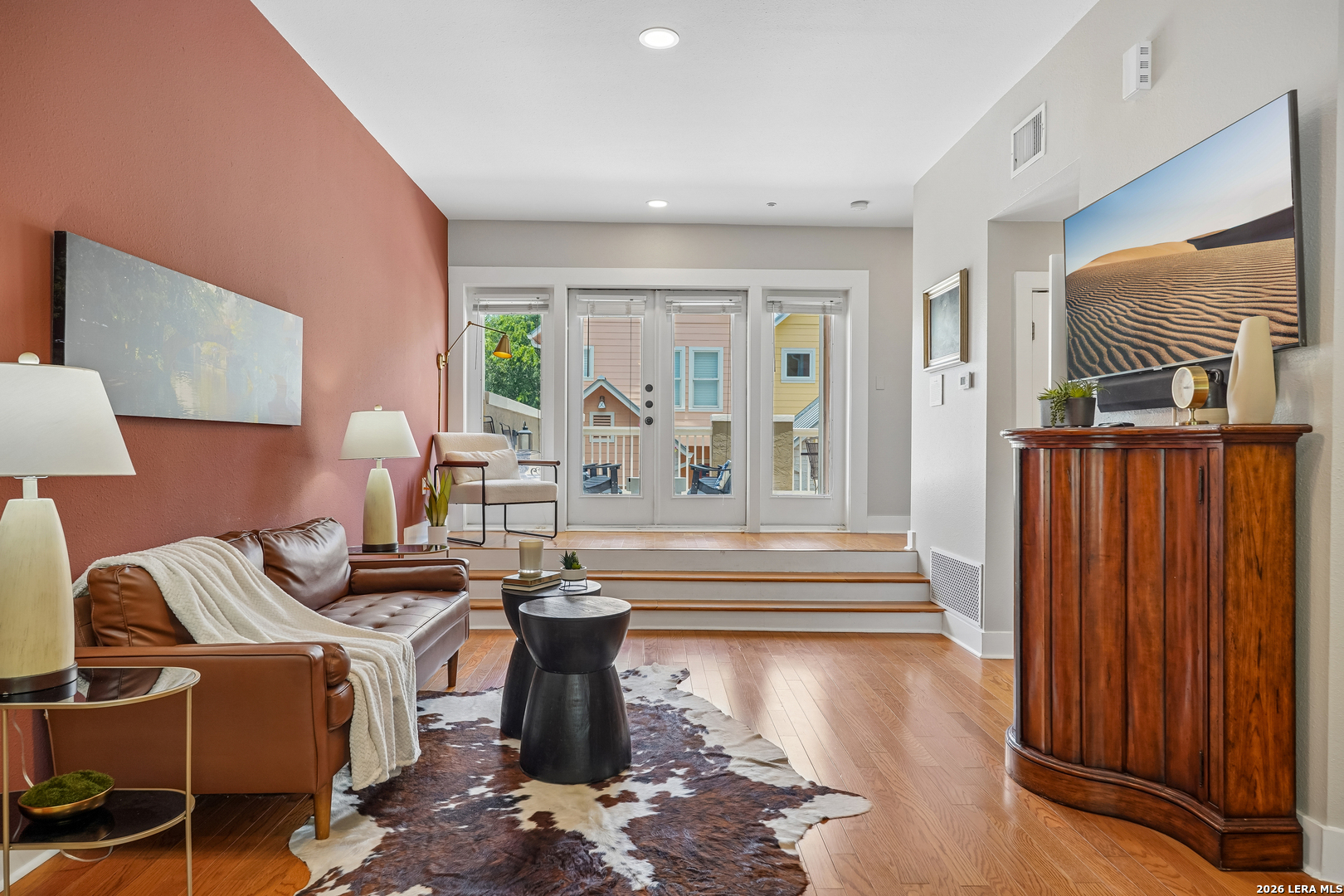 400 E GUENTHER ST Unit: 2202