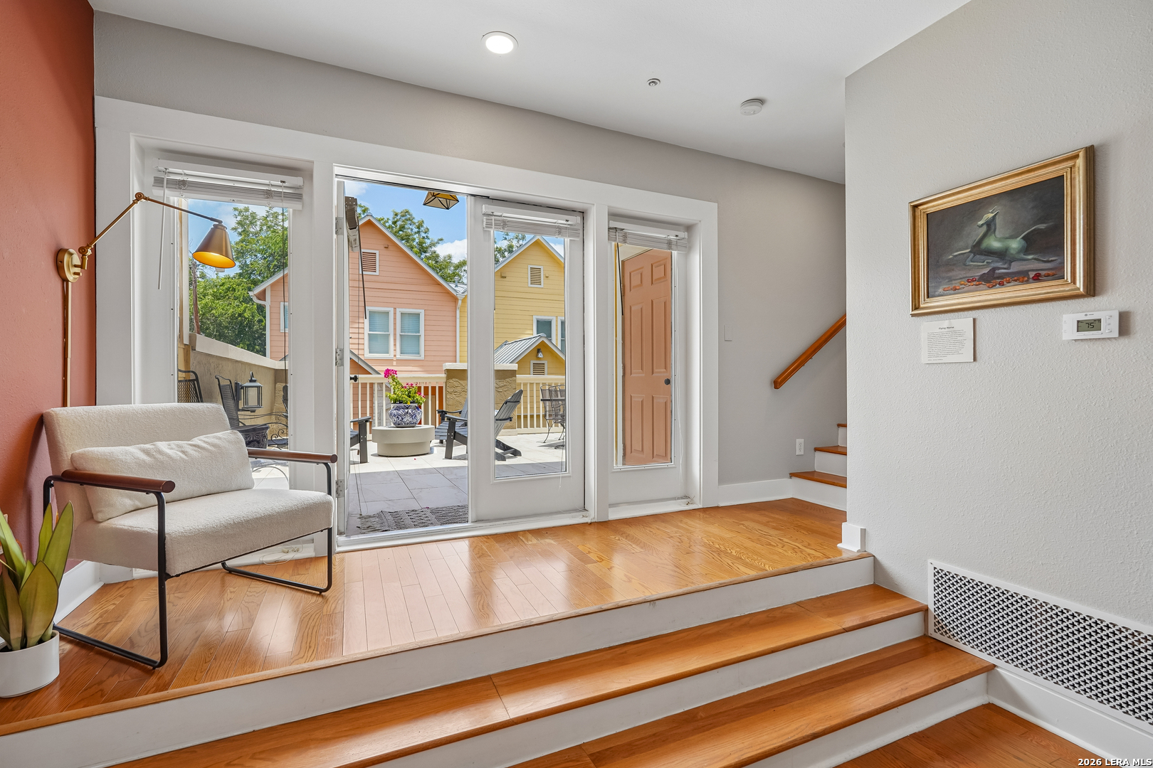 400 E GUENTHER ST Unit: 2202