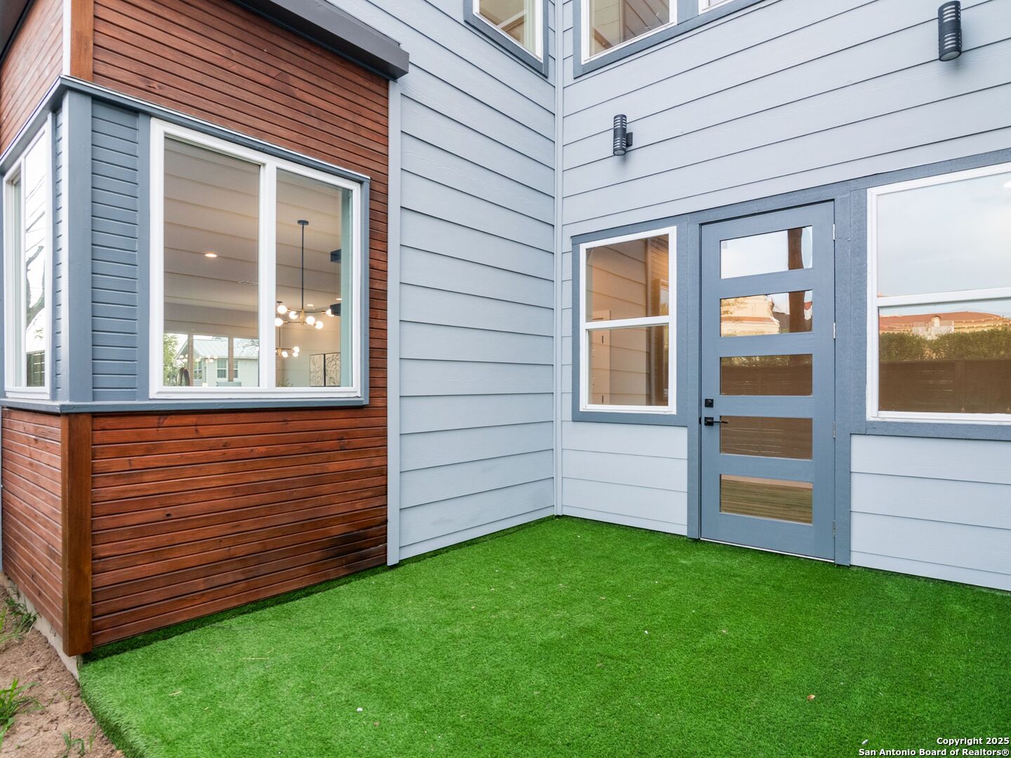159 DAVIS CT Unit: 102
