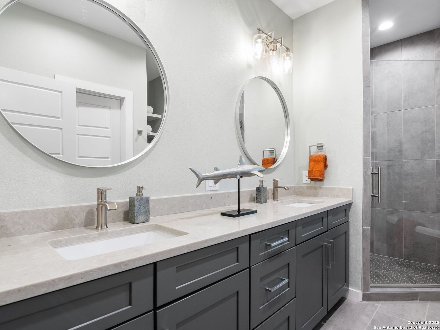 159 DAVIS CT Unit: 102