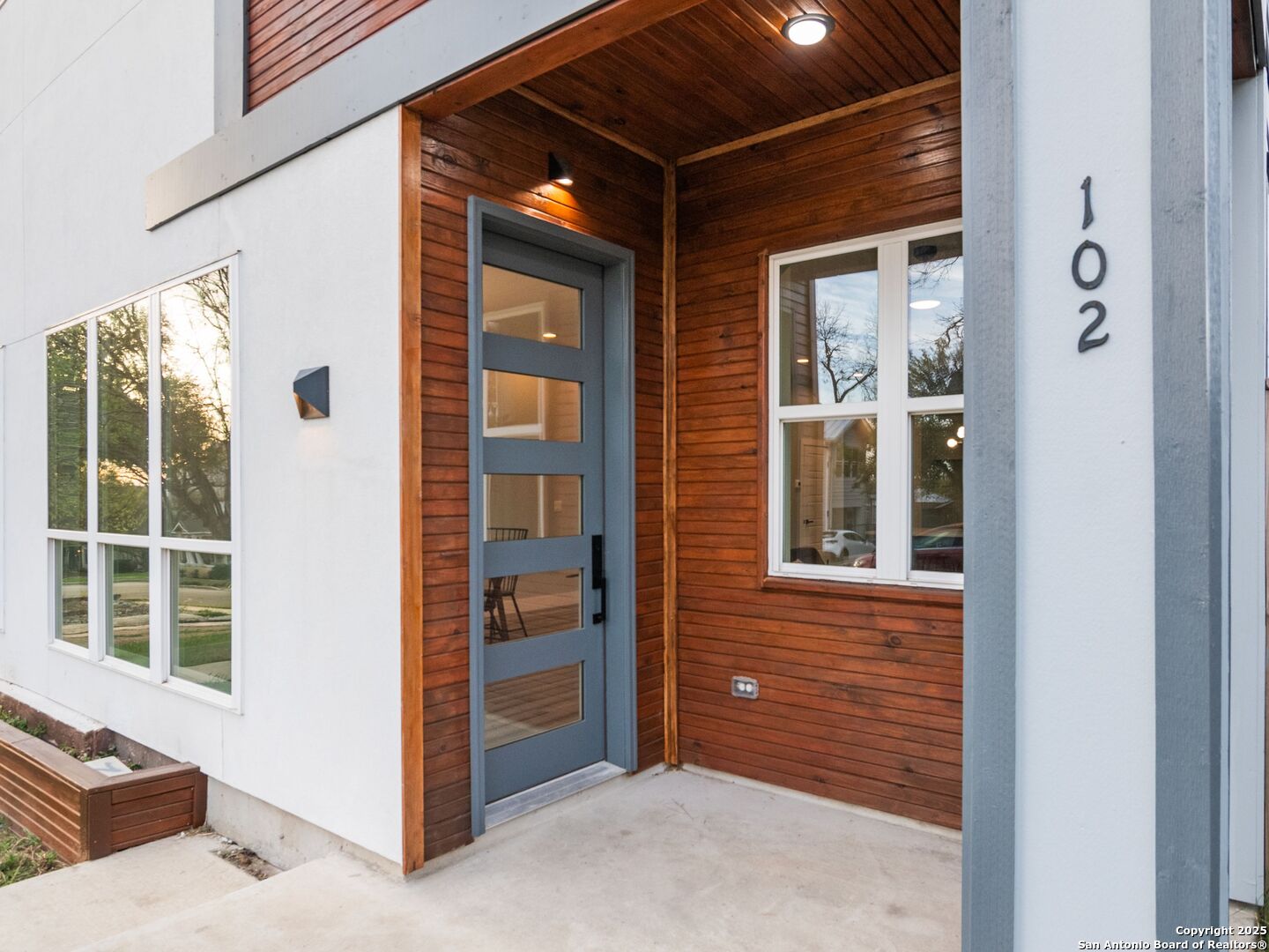 159 DAVIS CT Unit: 102