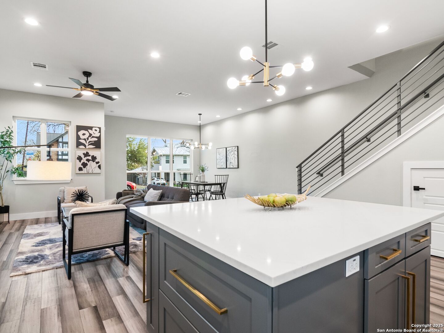 159 DAVIS CT Unit: 102