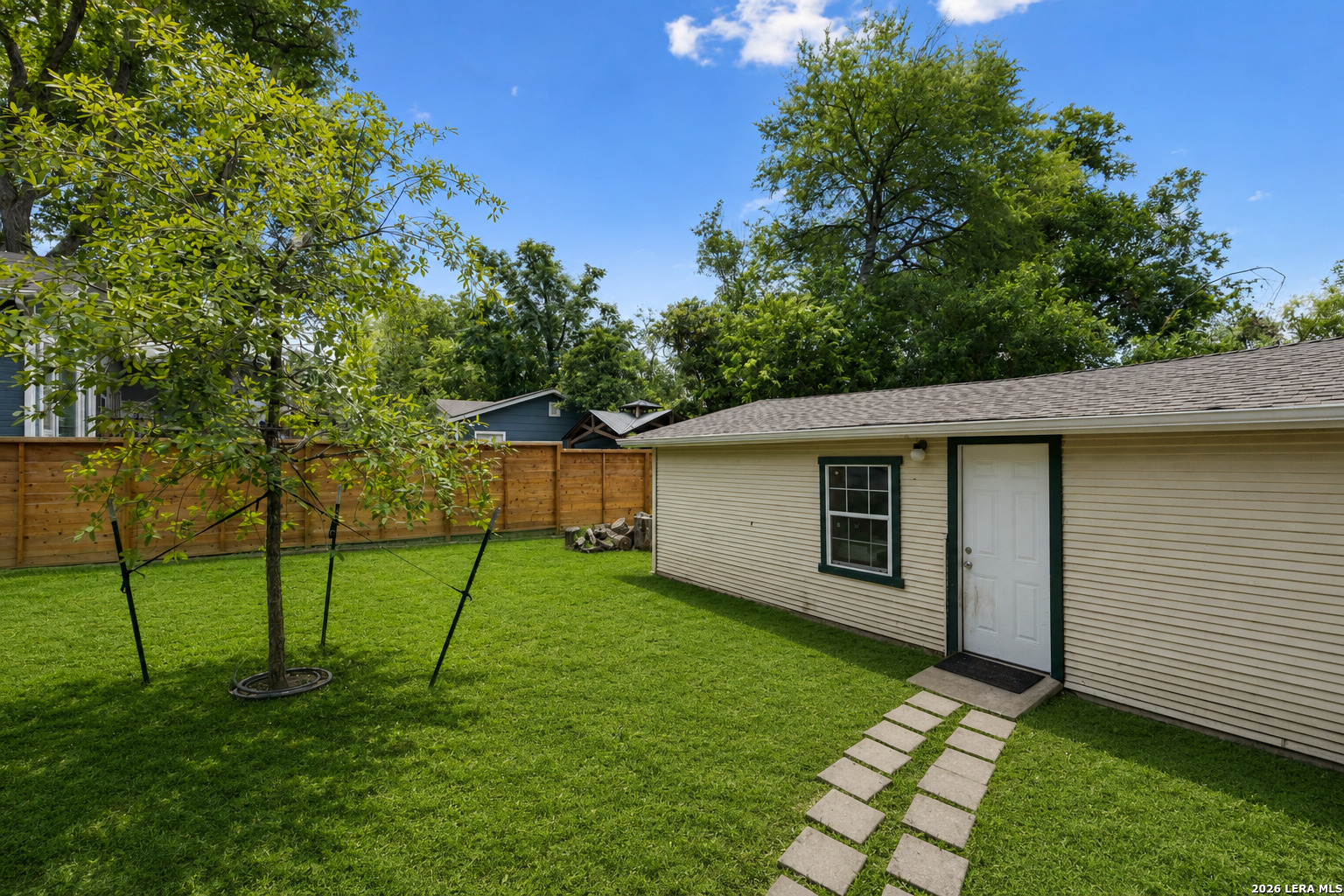 136 Argo Ave