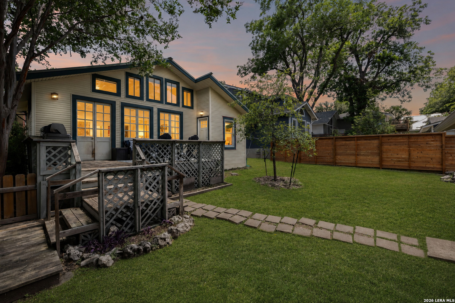 136 Argo Ave