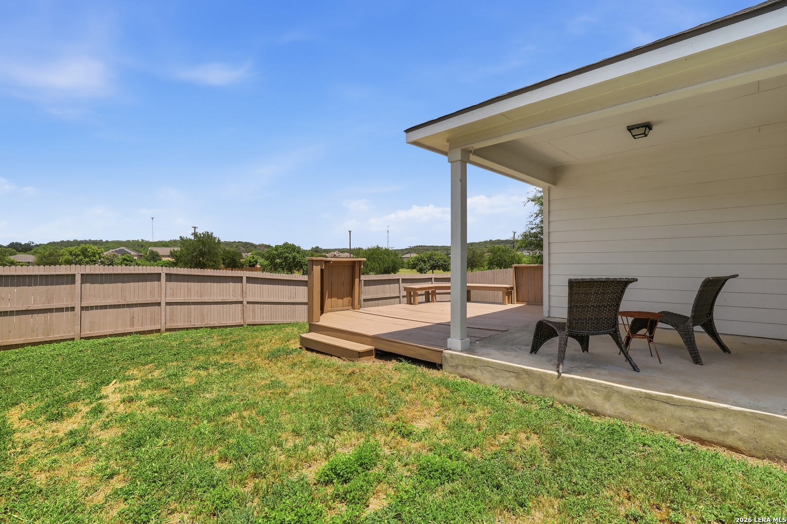 27022 Rustic Cabin