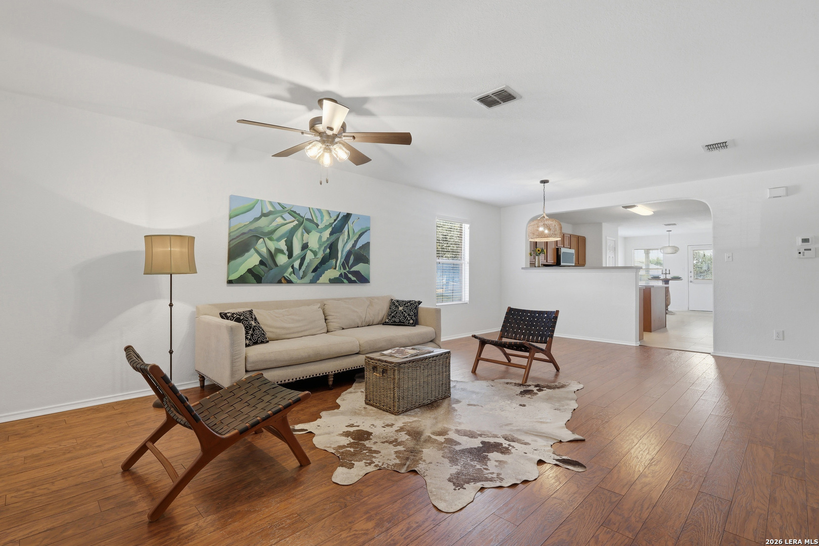 27022 Rustic Cabin