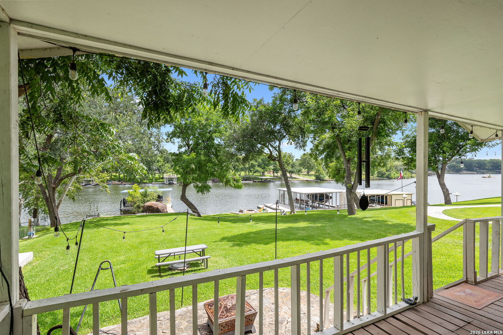 806 CLEN OAK PKWY