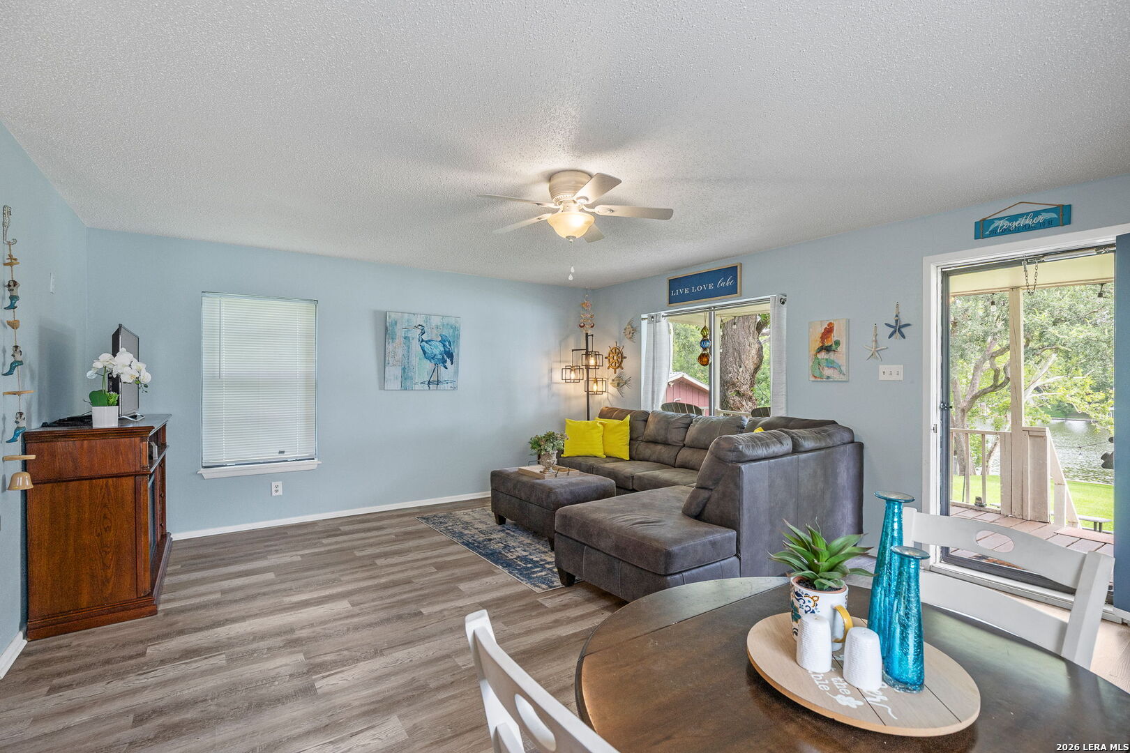 806 CLEN OAK PKWY
