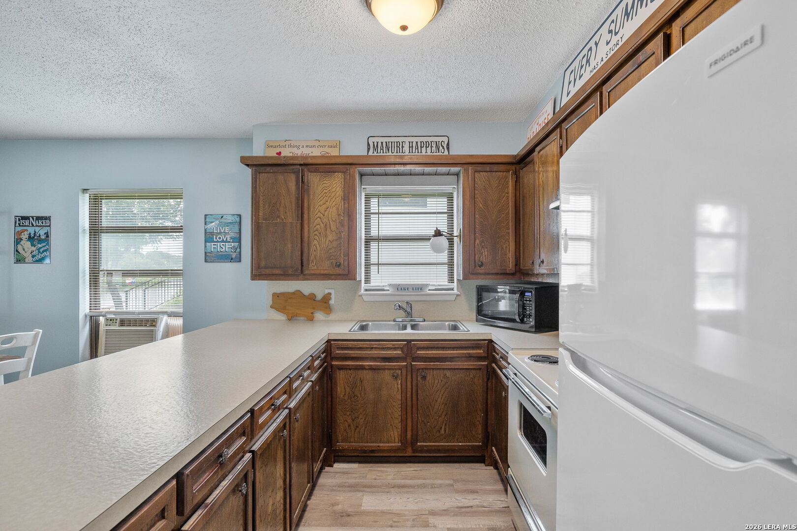 806 CLEN OAK PKWY