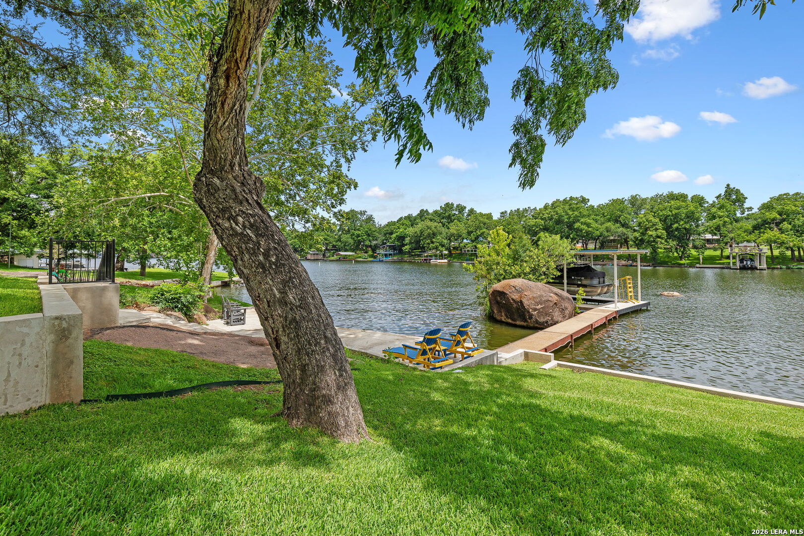 806 CLEN OAK PKWY