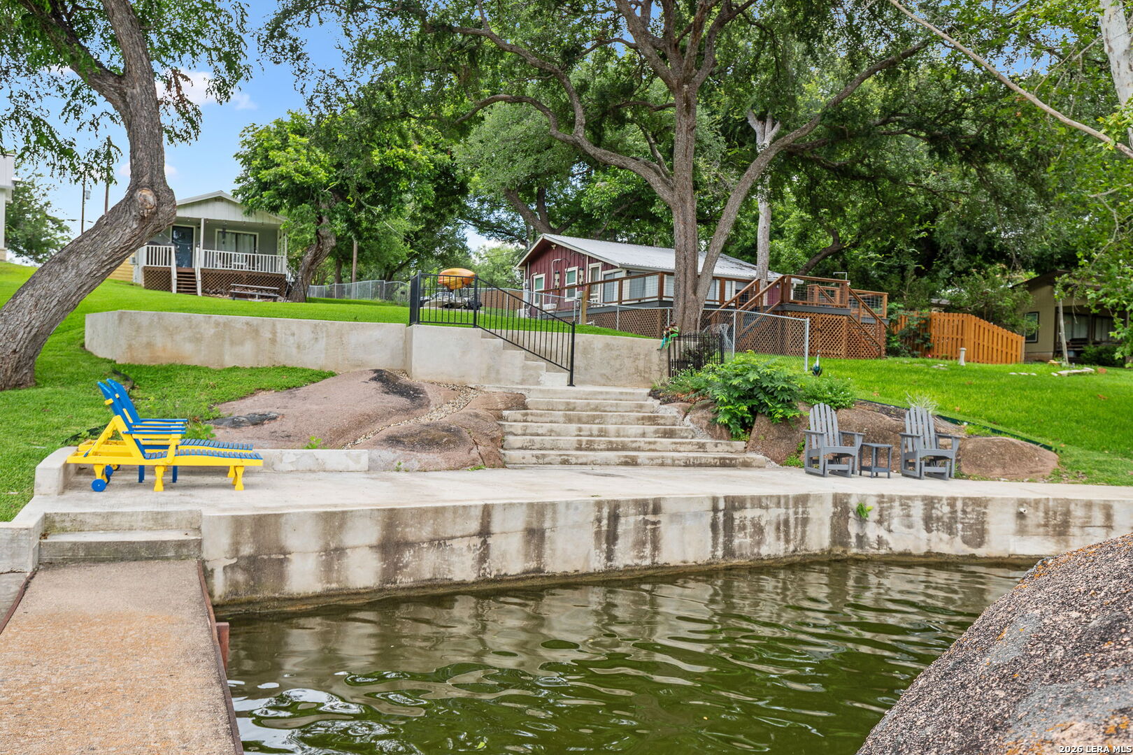 806 CLEN OAK PKWY