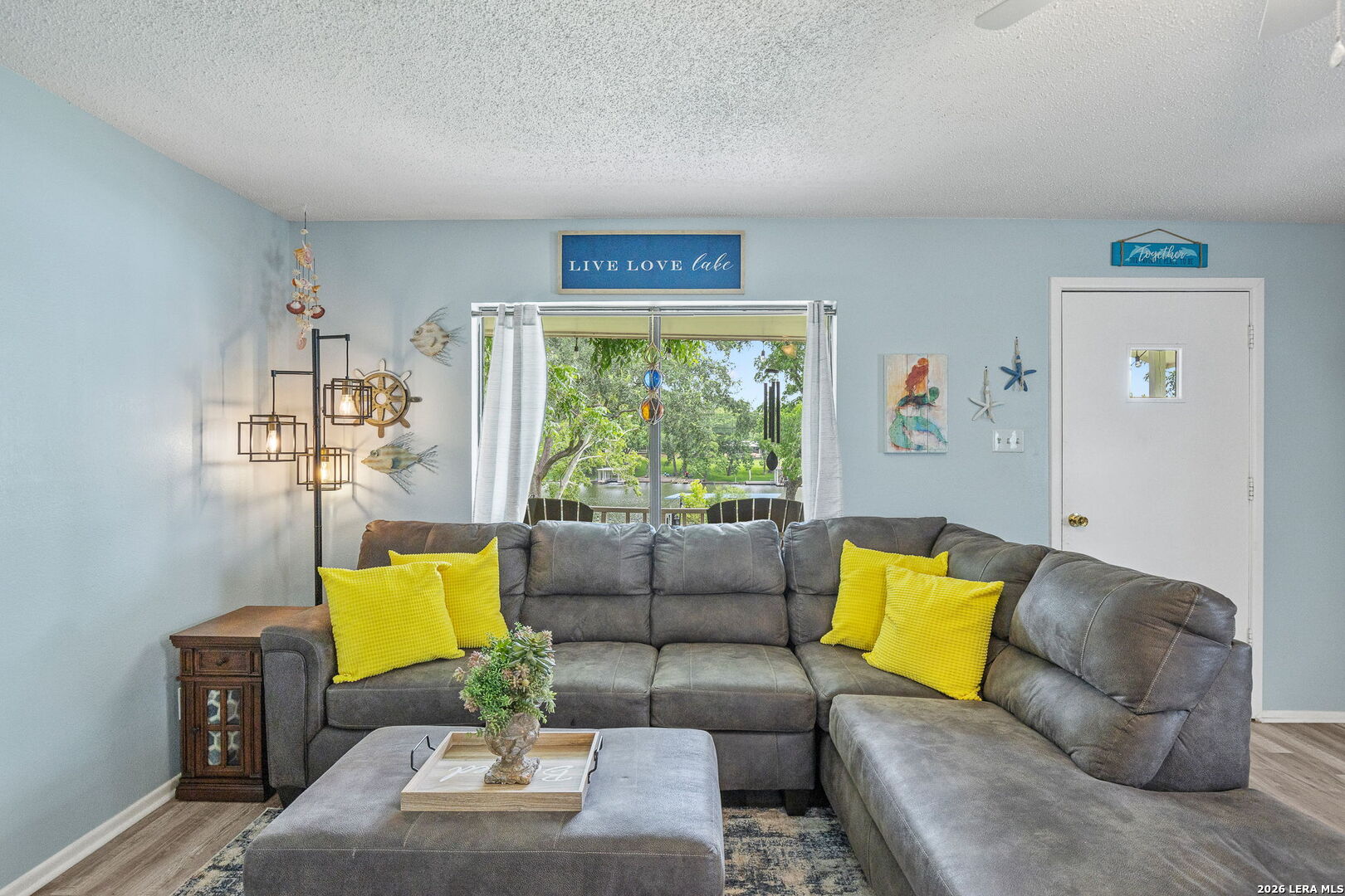 806 CLEN OAK PKWY