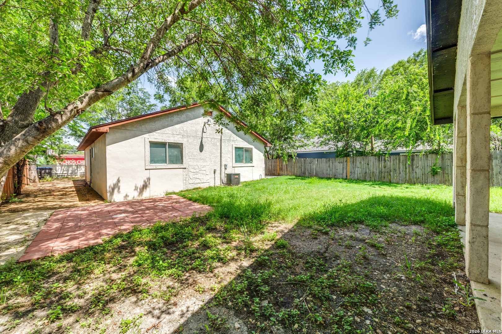 651 N SAN AUGUSTINE AVE