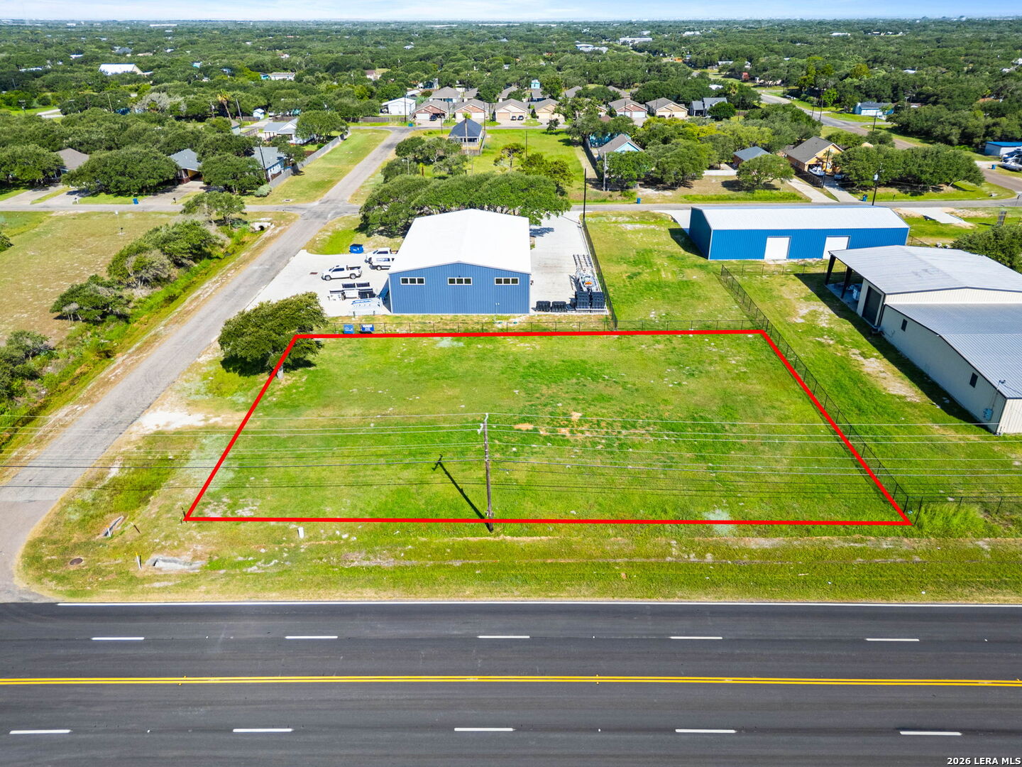 1423 Hwy 35 S