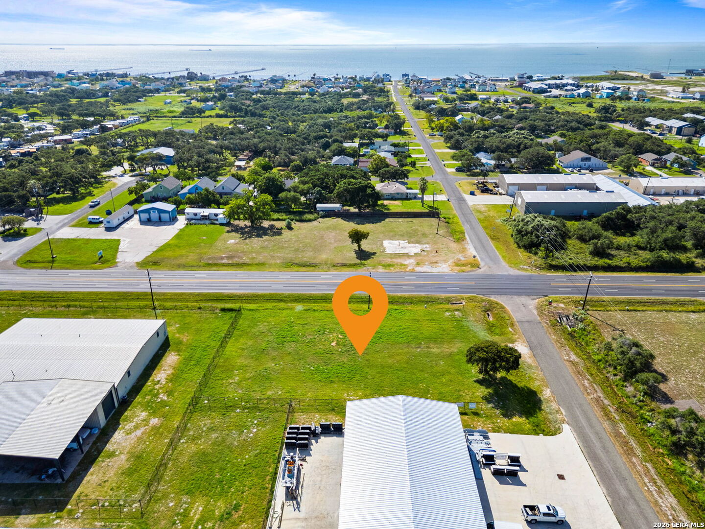 1423 Hwy 35 S
