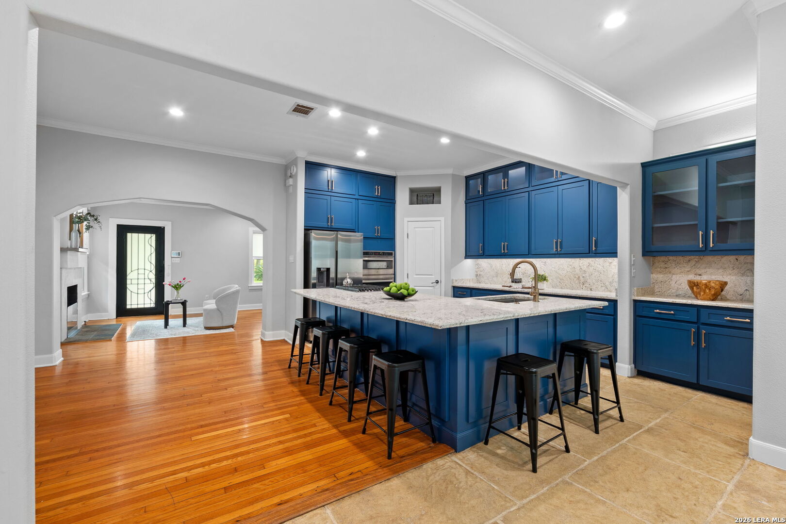 258 TUXEDO AVE