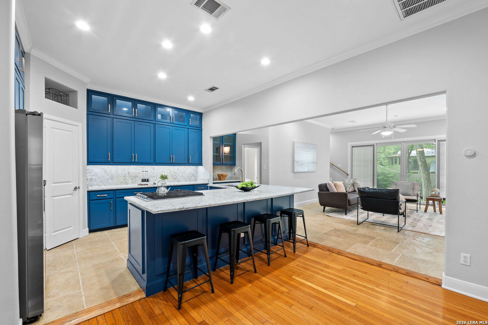 258 TUXEDO AVE