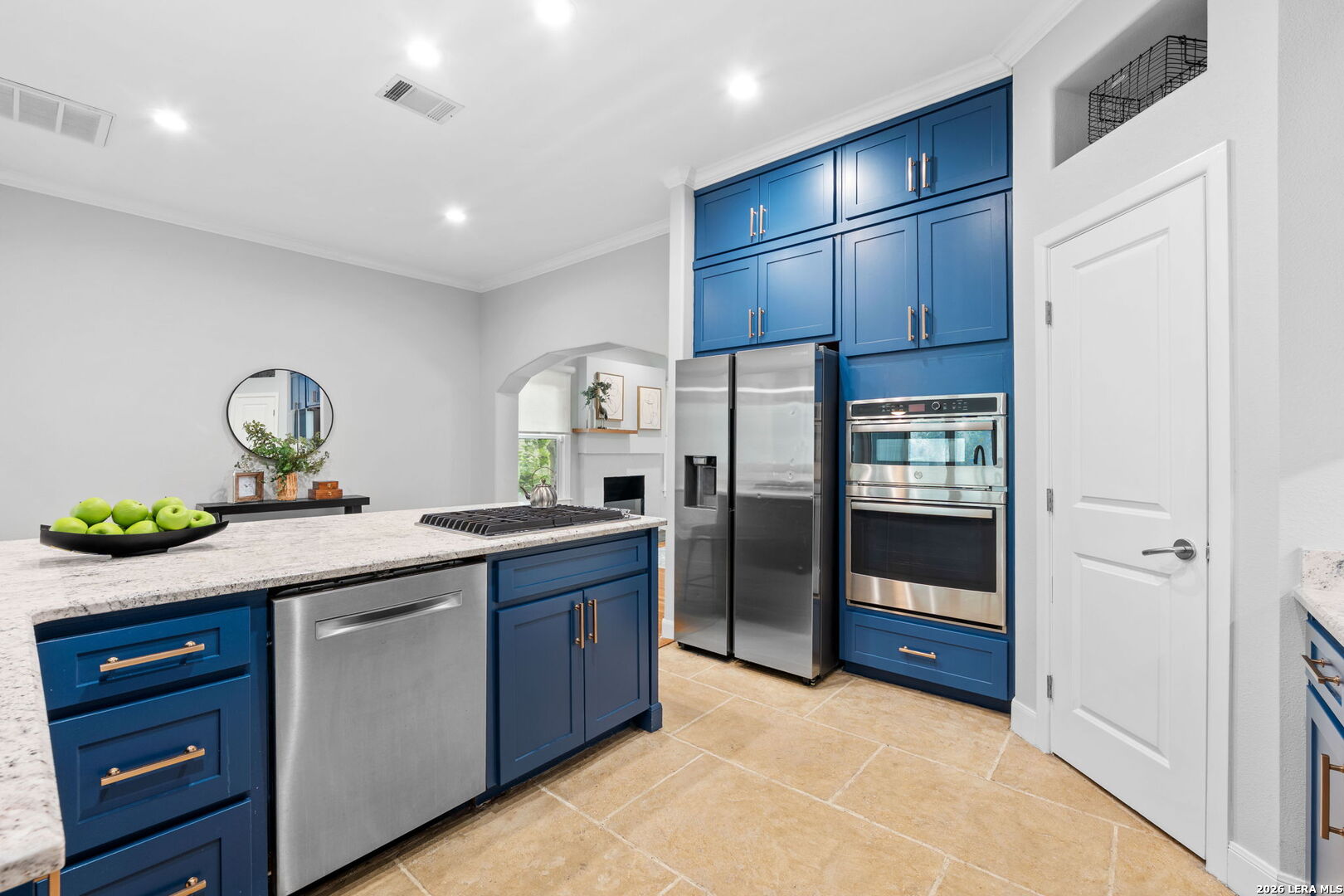 258 TUXEDO AVE