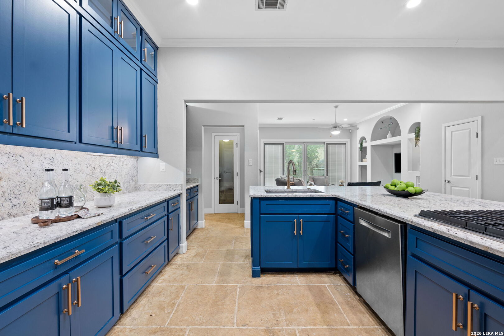 258 TUXEDO AVE