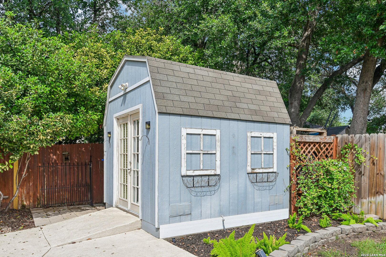 232 CORDERO DR