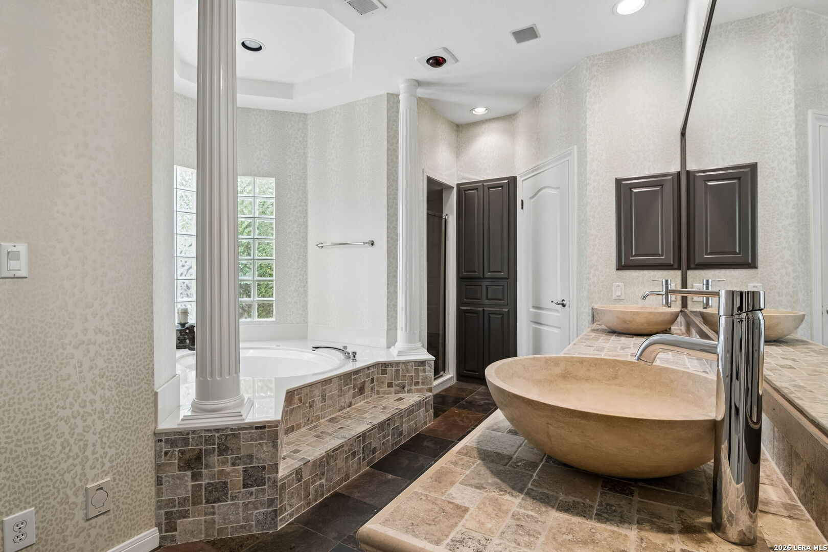 17 Westelm Cir