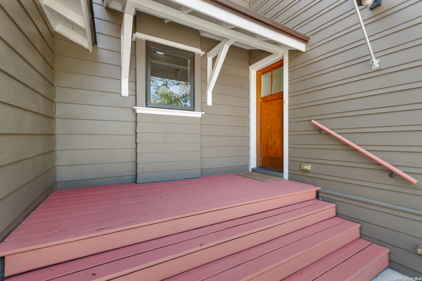 201 CHICHESTER PL