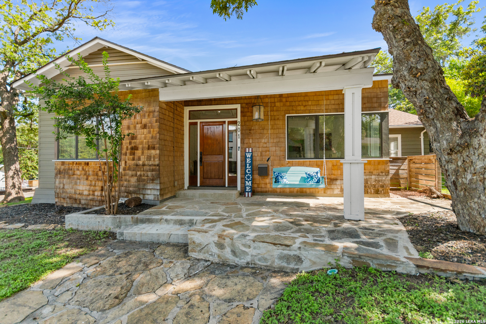 201 CHICHESTER PL