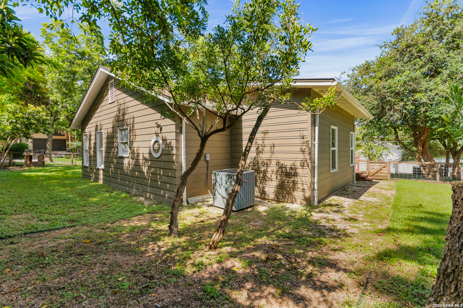 201 CHICHESTER PL
