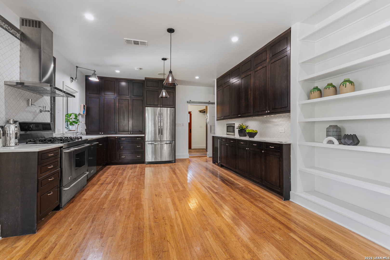 201 CHICHESTER PL