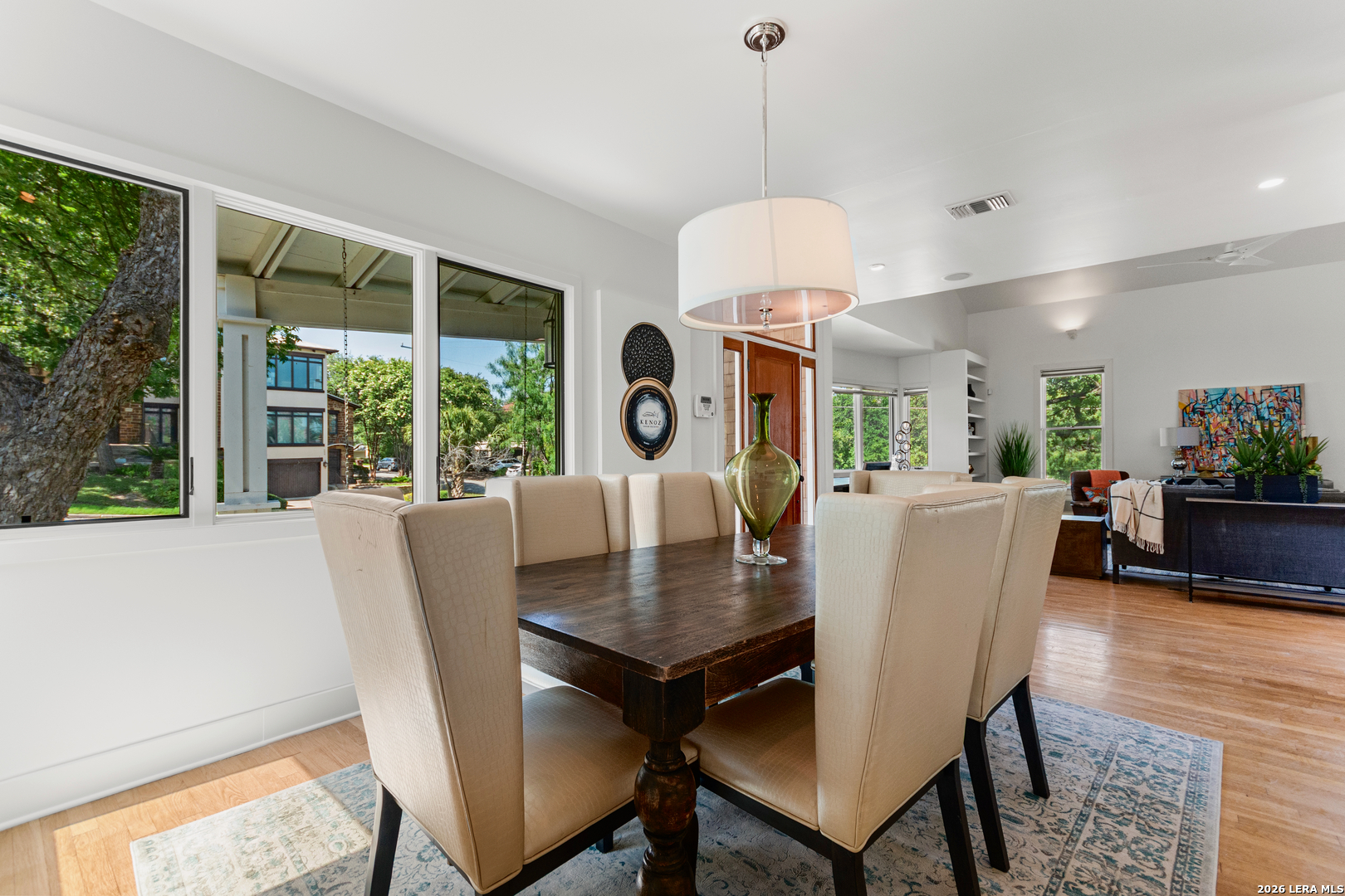 201 CHICHESTER PL