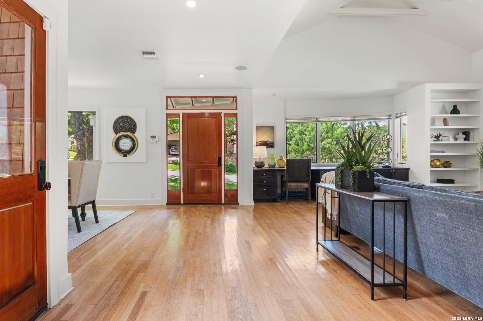 201 CHICHESTER PL