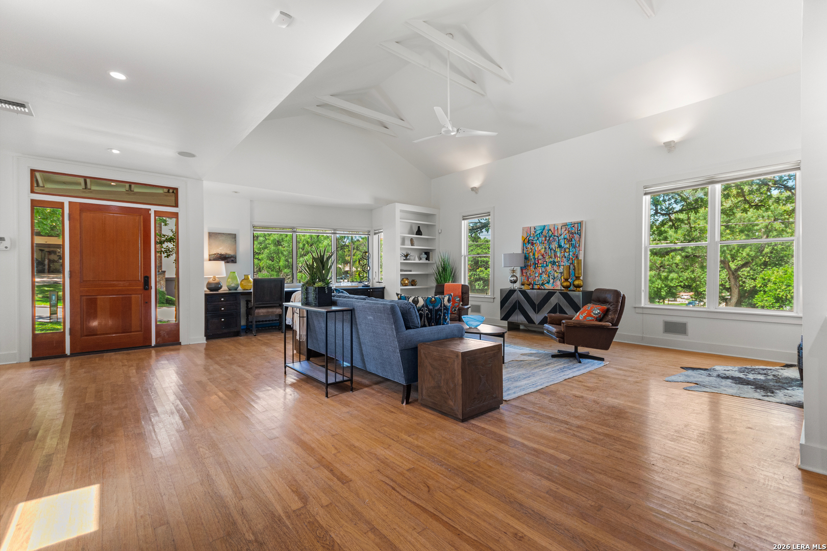 201 CHICHESTER PL
