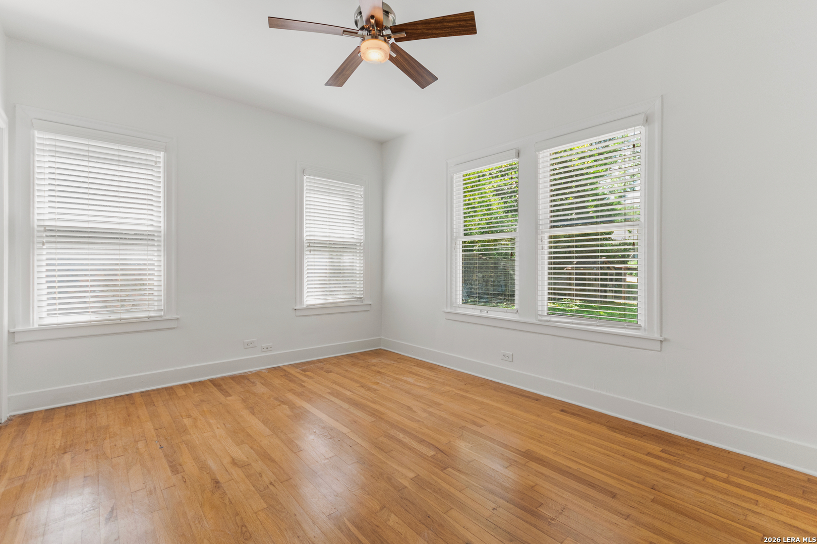 201 CHICHESTER PL