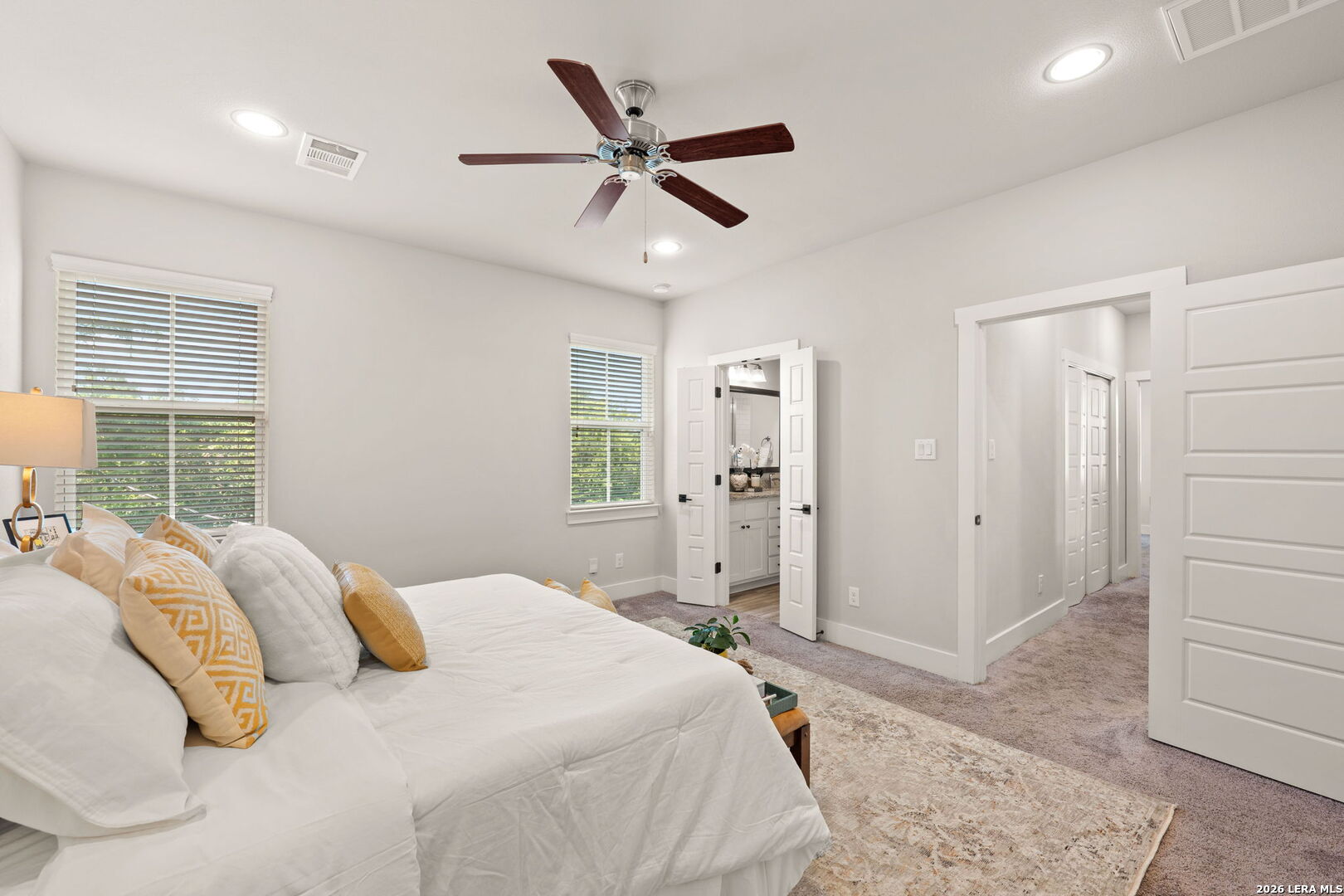 202 CLAREMONT AVE Unit: 102
