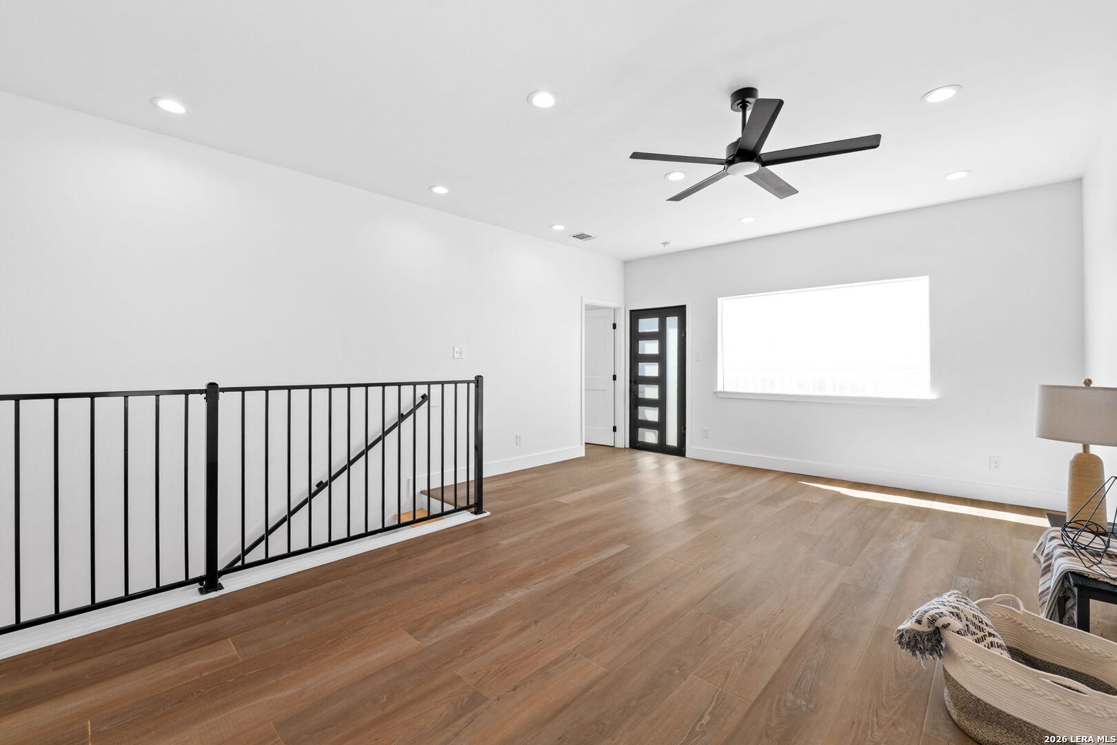 117 CARLE AVE