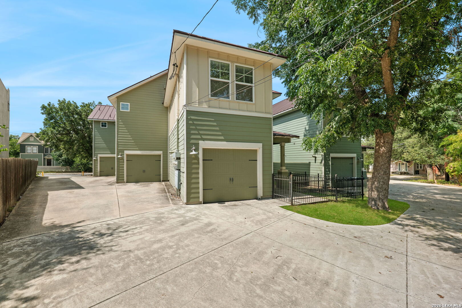 107 CLAREMONT AVE
