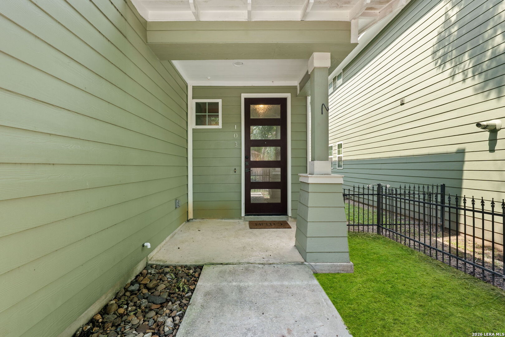 107 CLAREMONT AVE