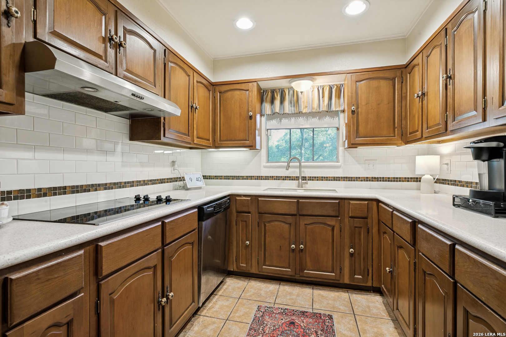 3102 Hitching Post