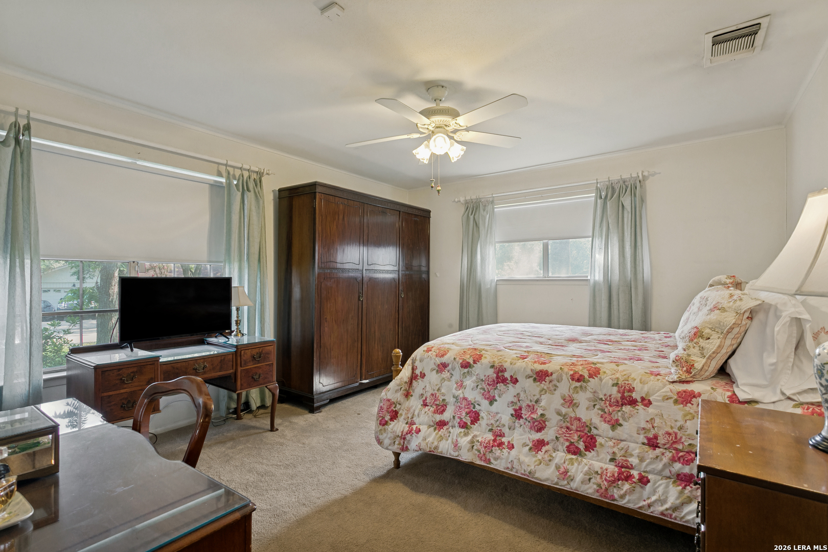 3102 Hitching Post