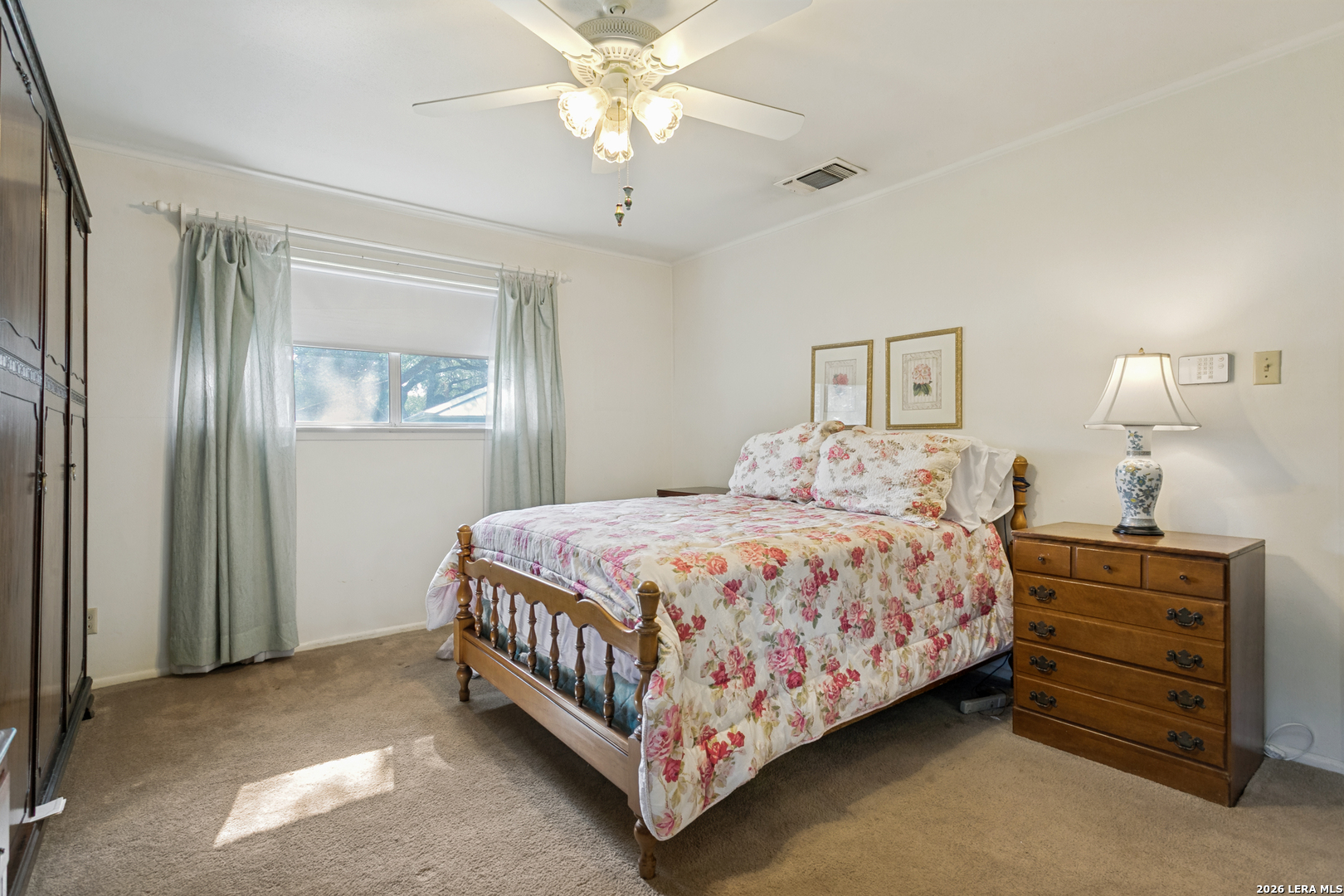 3102 Hitching Post